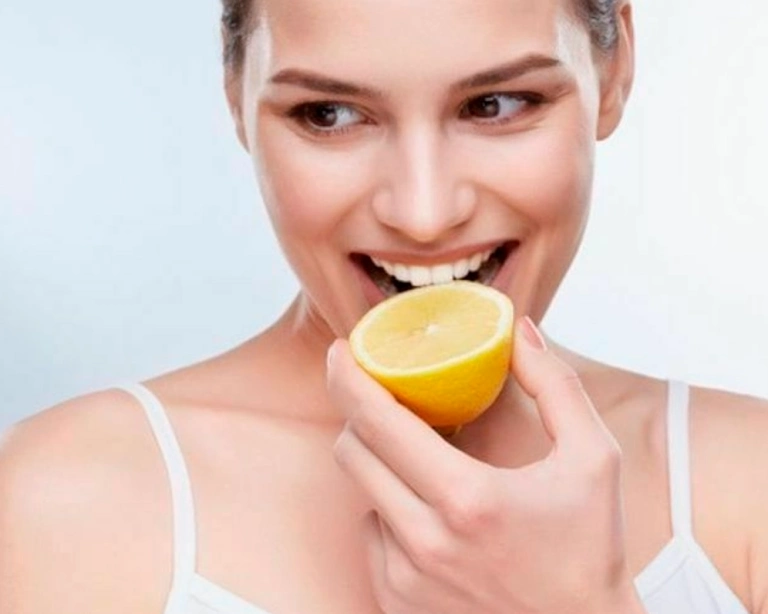 Mẹo làm trắng răng trong 5 phút: Giải pháp tức thì cho nụ cười tỏa sáng