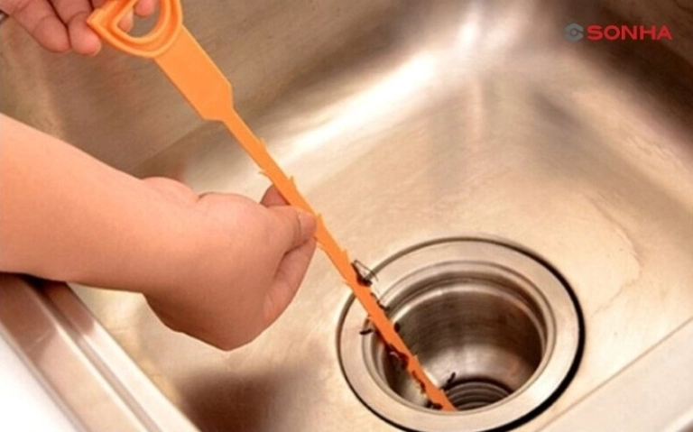 Mẹo Thông Tắc Bồn Cầu: Giải Pháp Tức Thì Tại Nhà