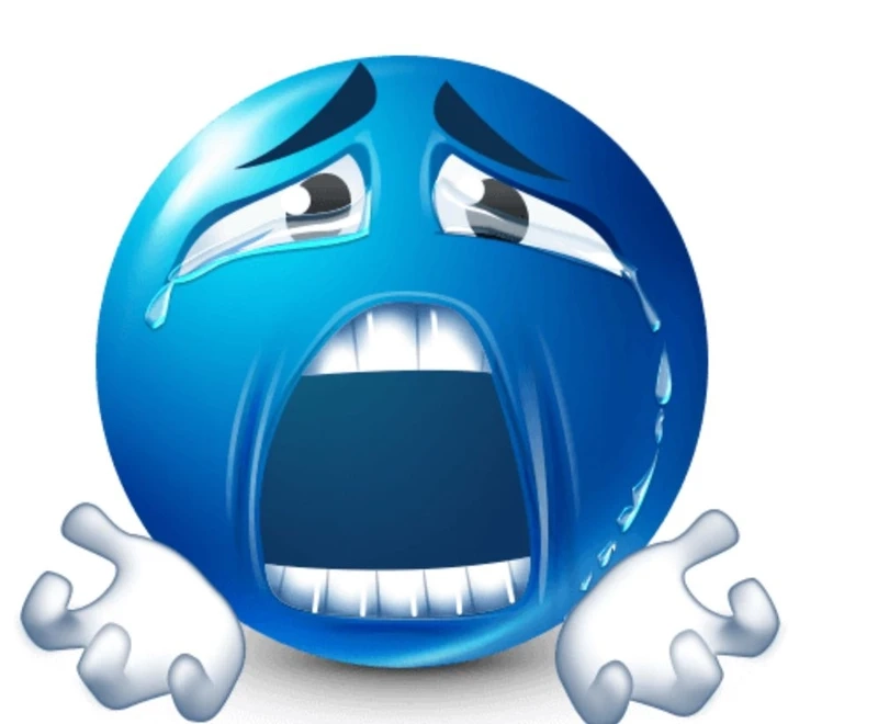 Nhìn là thấy đau lòng với crying emoji meme