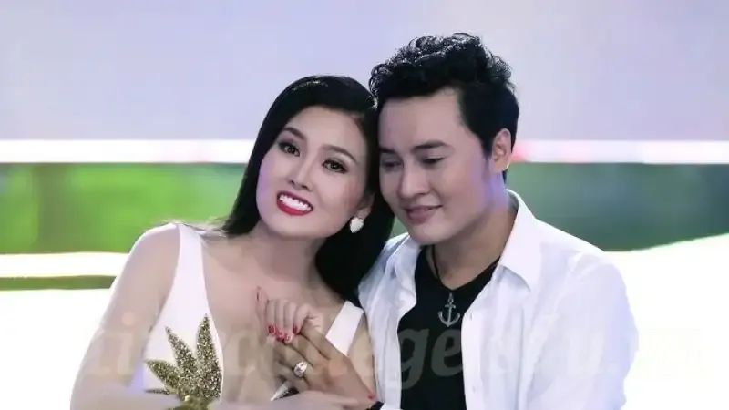 Tiểu sử Hoa hậu Kim Thoa 4