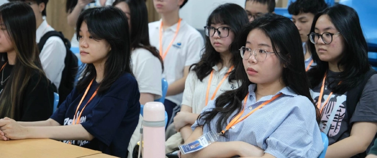 Tư Vấn Tâm Lý Học Đường: Hỗ Trợ Toàn Diện Cho Sự Phát Triển Của Học Sinh